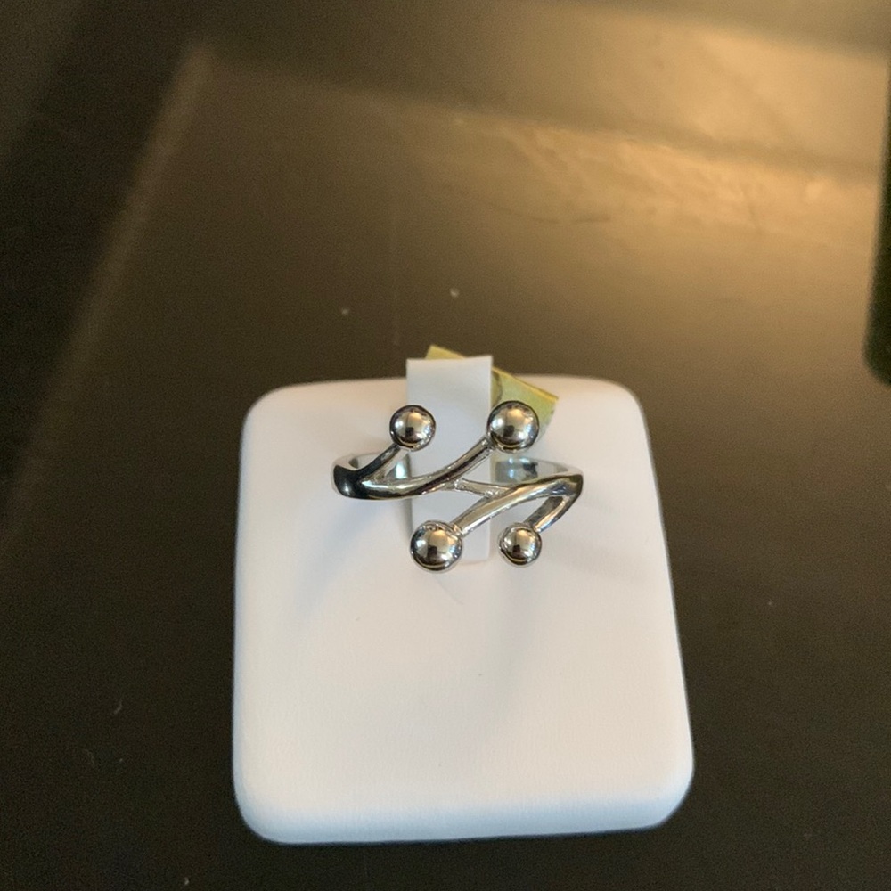 Beautiful sterling silver Ring